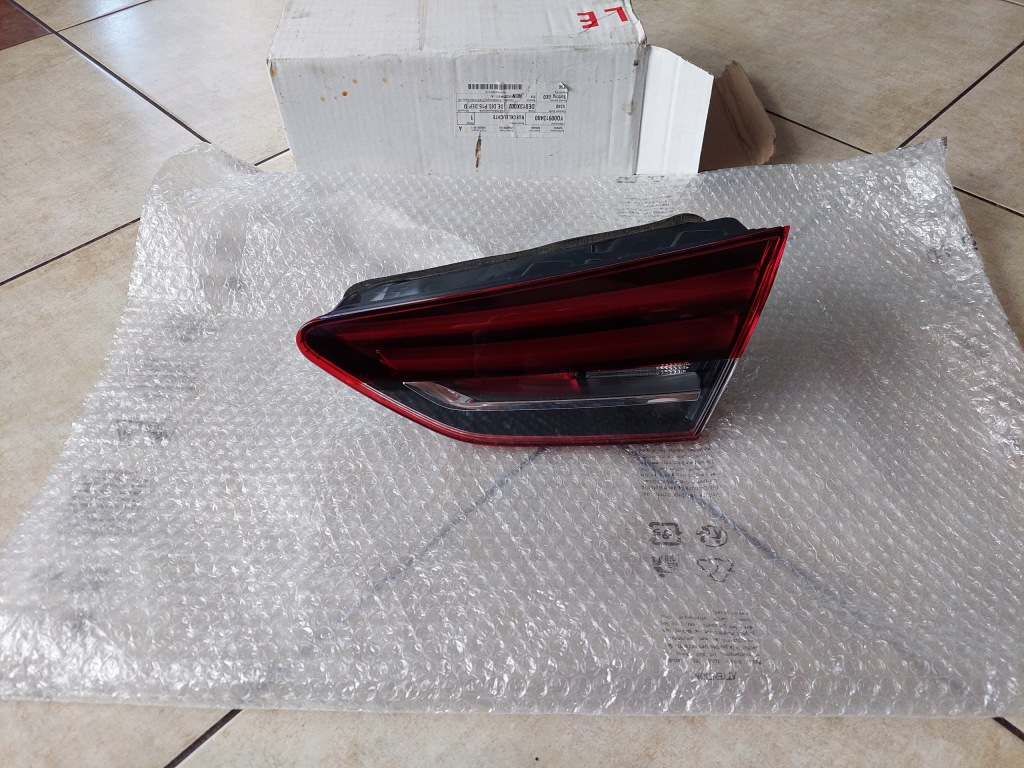 Купити Фара - правий задній - кришка багажника - led - opel insignia b 2 - hb