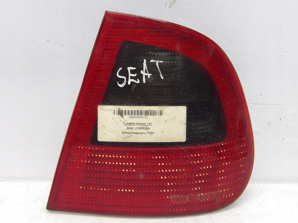 фото №1, Лампа правая задняя seat cordoba