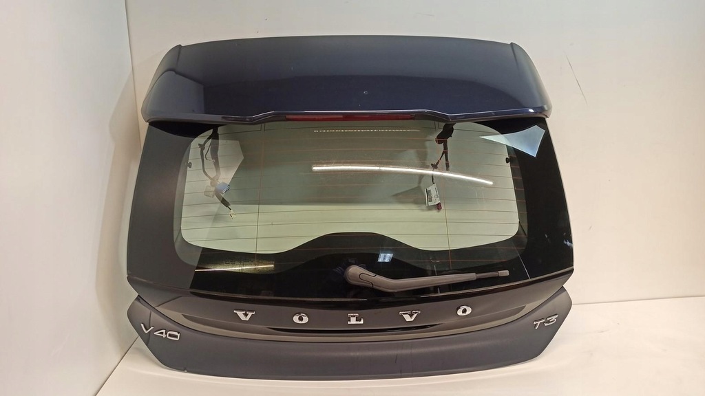 фото №1, Volvo v40 крышка багажника багажника 498 2013 комплектная