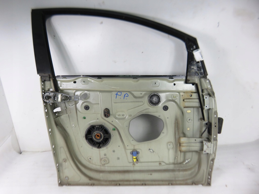 фото №1, Рамка дверь правый перед vw golf plus 5m1, 521