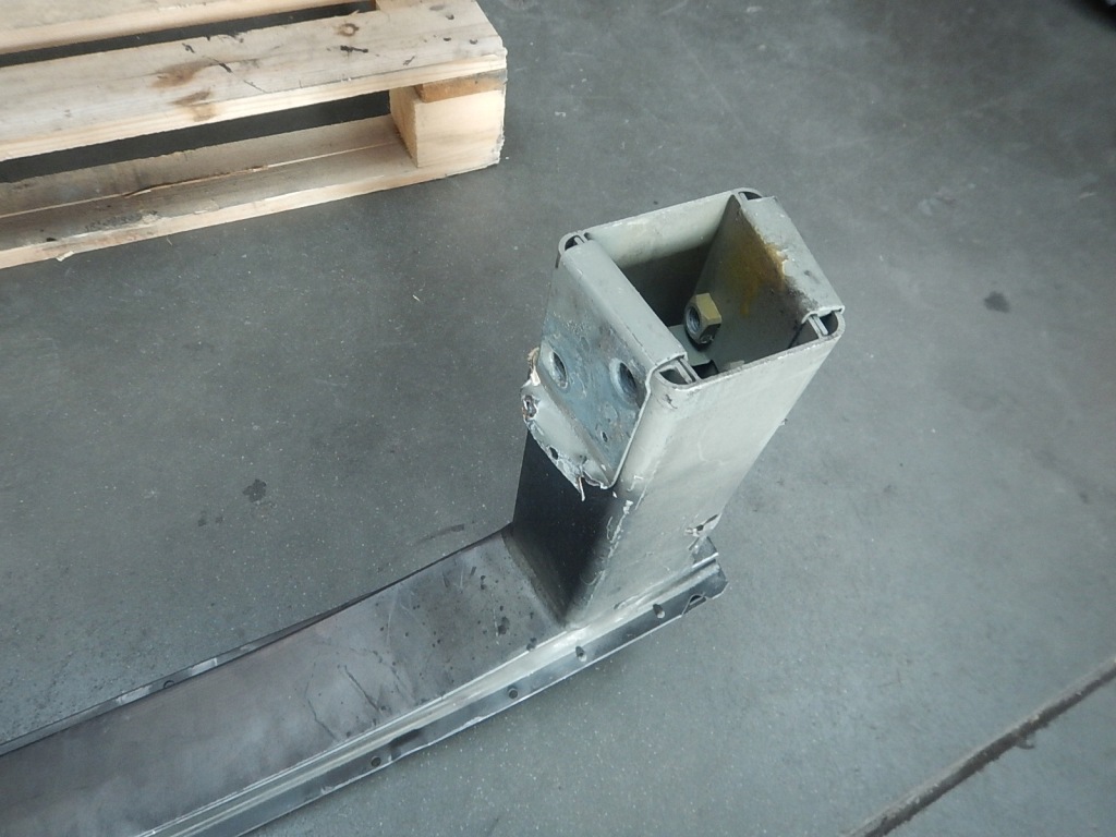 Балка бампера перед opel zafira c в Україні