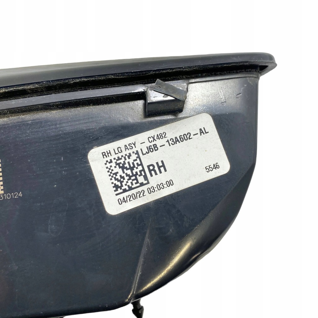 фото №9, Ford escape iv 2022 права сторона лампи задній кришки багажника