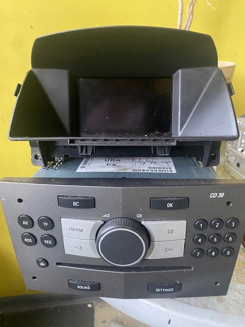 фото №1, Opel astra iii zafira b радио+ дисплей