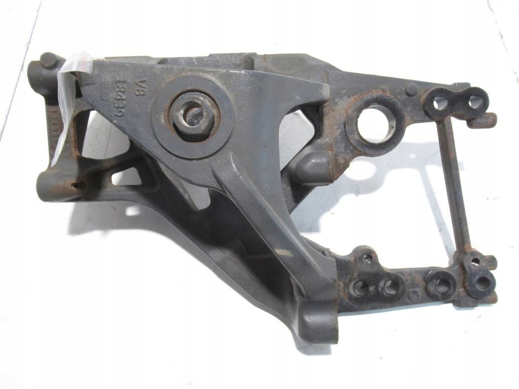 Купити Кронштейн кронштейн ресора, балка правий 1849493 daf n