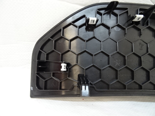 фото №7, Peugeot 3008 ii защита заглушка спидометра 9810364477