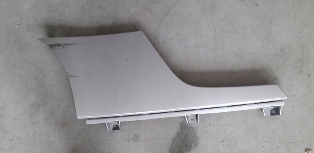 фото №1, Панель боковой правый задняя audi r8 427809384b