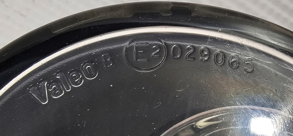 Оригінал  фара протитуманний лівий renault clio ii laguna ii espace iv Ціна