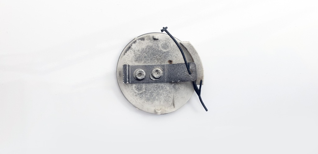 Opel vectra c kombi заглушка заднего задняя бампера оригинал! лак z163 Цена