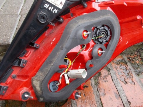 Opel mokka x 15- левая задняя фара led европа оригинал Недорого