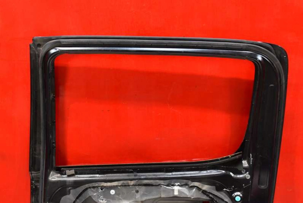 фото №13, Дверь правое задняя задние чёрные toyota hilux 7 vii 05-15