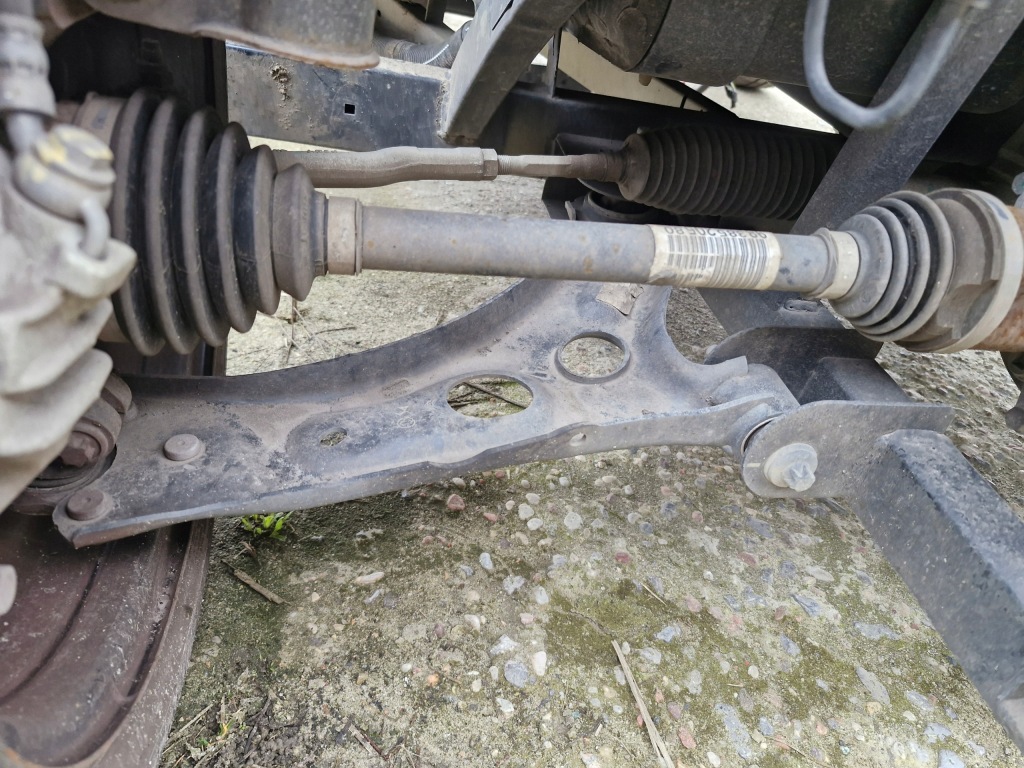 Приводной вал półośka левая 9838520580 citroen ami Оригинал