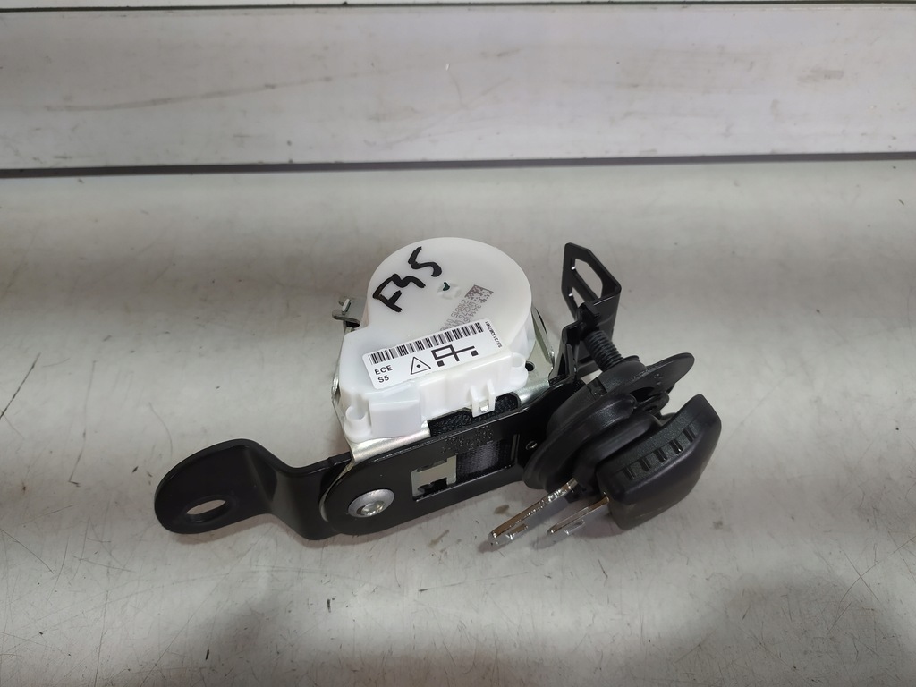 фото №1, Bmw 2 f45 pas безпеки задній середній