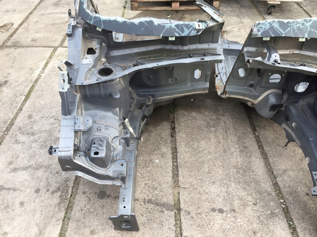 фото №1, Hyundai tucson iii lift чверть перед права