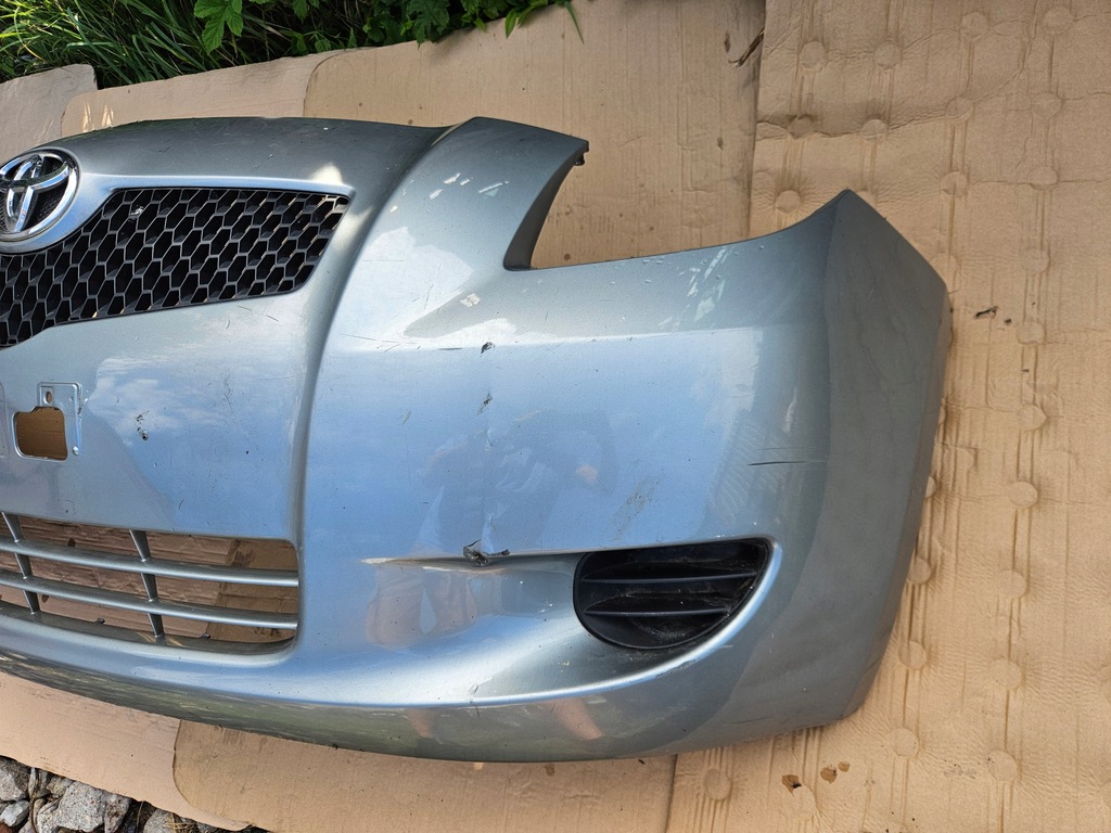 фото №6, Toyota yaris ii 06-08 бампер перед 1f8