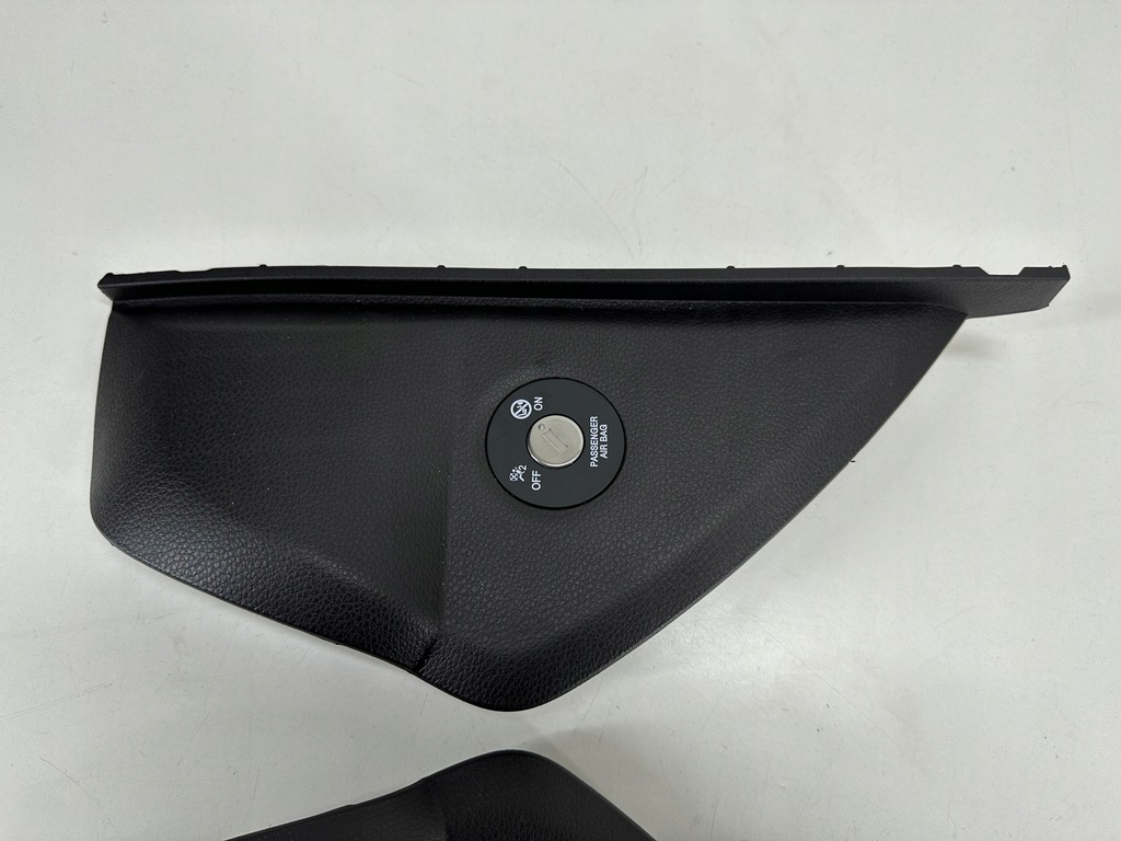 фото №5, Защита заглушка консоли панели kia rio iv правая/левая 84781-h8000 84791-h8100