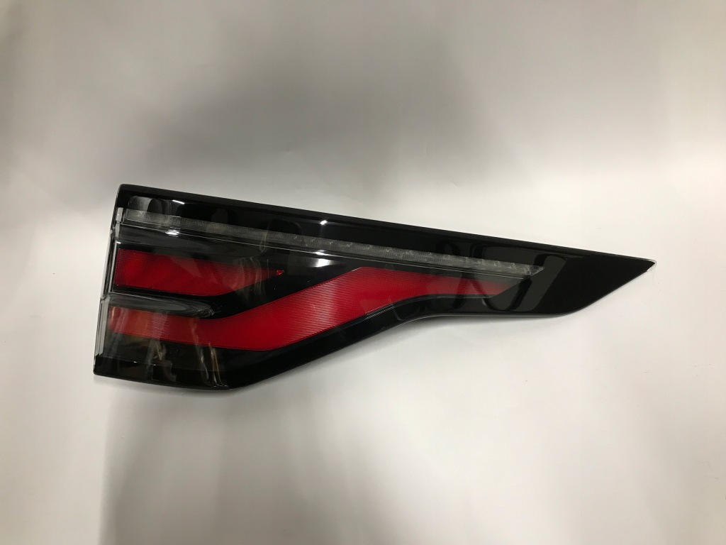 фото №3, Land rover discovery v lift 21- лампа задняя правая led europa