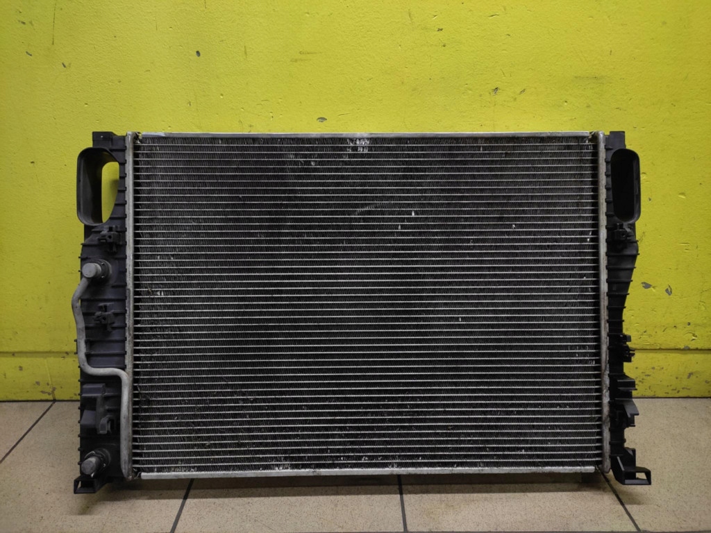 фото №1, Mercedes w211 3.2 cdi радіатор wody a2115003202