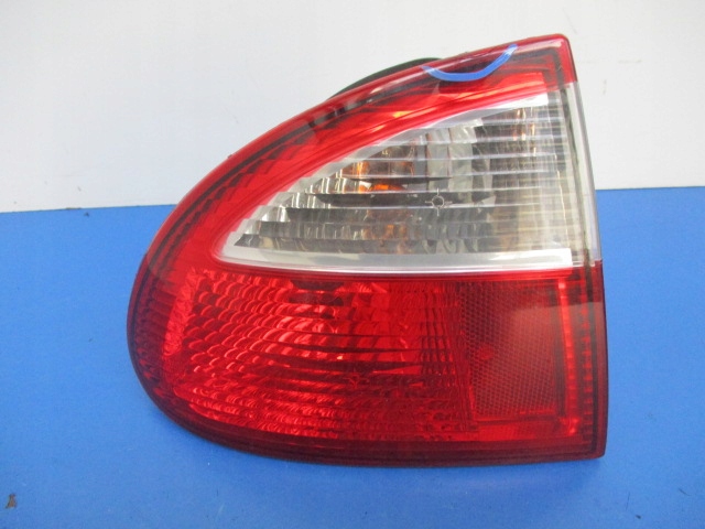 фото №1, Seat leon i лампа задняя левая крыла оригинал