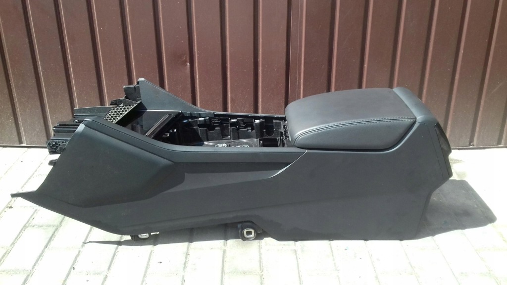 фото №8, Тунель середній підлокітник vw touareg iii шкіра