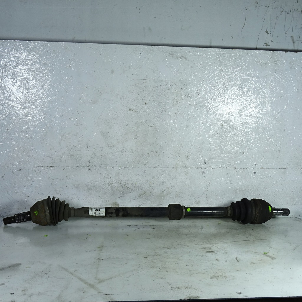 фото №1, Opel insignia a 1.8 приводной вал правая перед 13228196