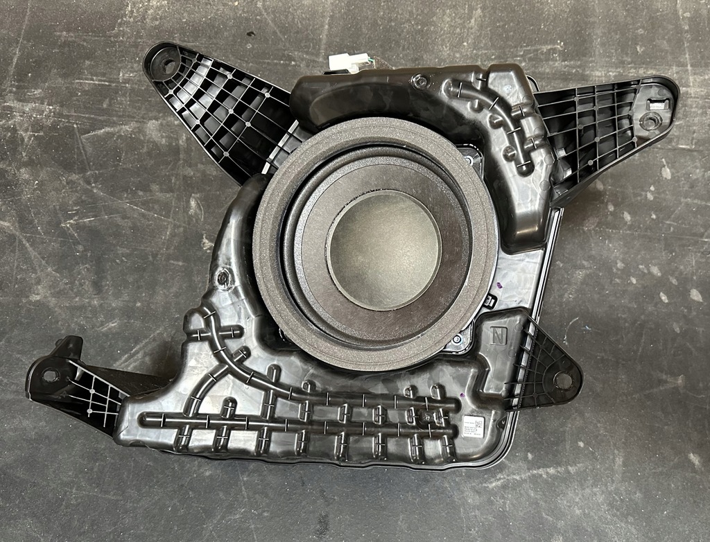 фото №1, Сабвуфер динамик harman kardon subaru outback vi 2023-