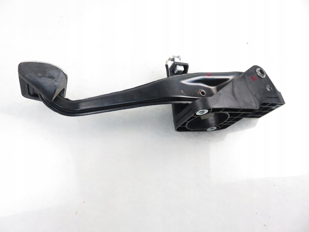 фото №6, Педаль тормоза mercedes cla coupe c117 2462920208