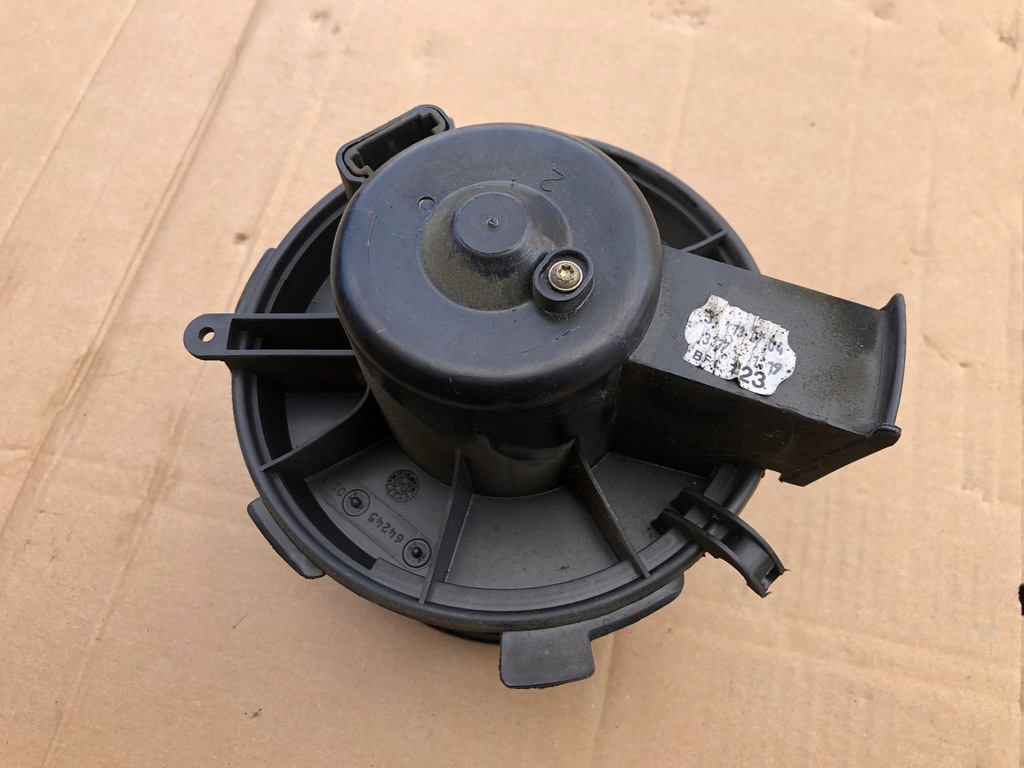 фото №1, Воздуходувка вентилятор peugeot 206 sw 1.6 2003-2009