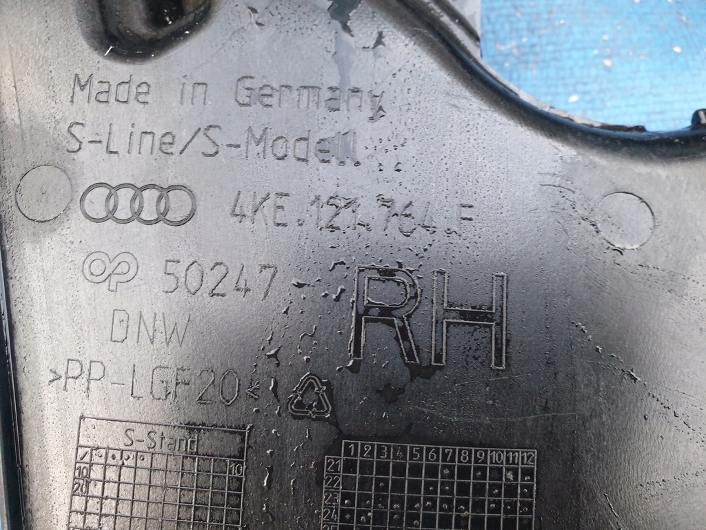 фото №9, Audi q8 e-tron etron кутик бампер передній перед кутик решітка підкрилок