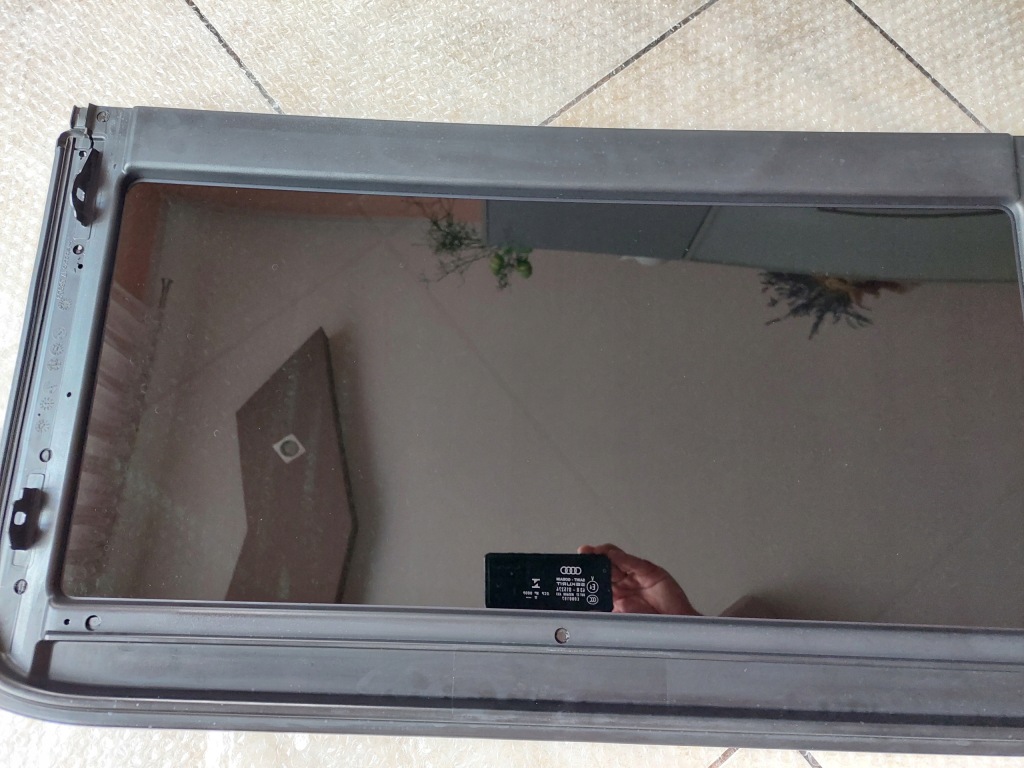 фото №8, Люк - панорама - стекло задняя - audi a4 b8 - kombi - 8k9