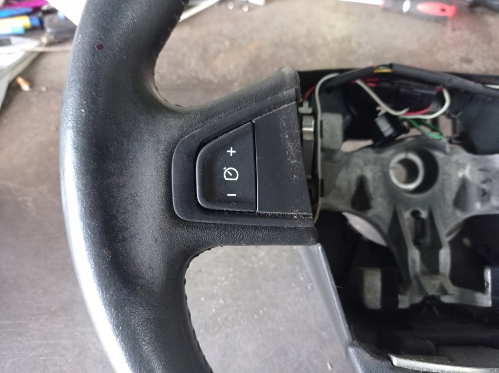 фото №6, Renault laguna iii - воздуховод кожа мультифункция