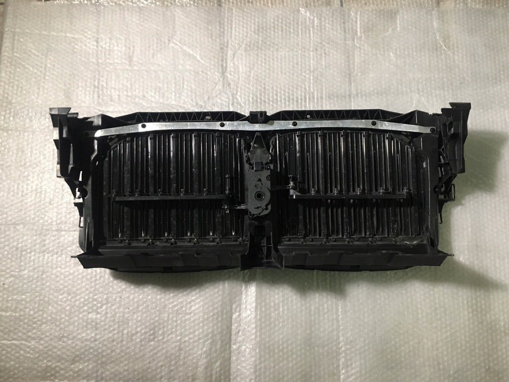 фото №8, Bmw x7 g07 жалюзи воздуховод воздуха 9465348