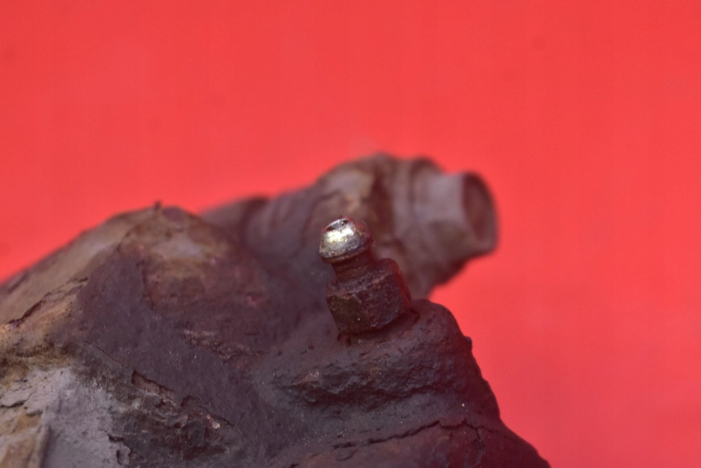 фото №8, Суппорт тормозной правый перед chevrolet hhr 1 i 1.4 b 172 km 05-11