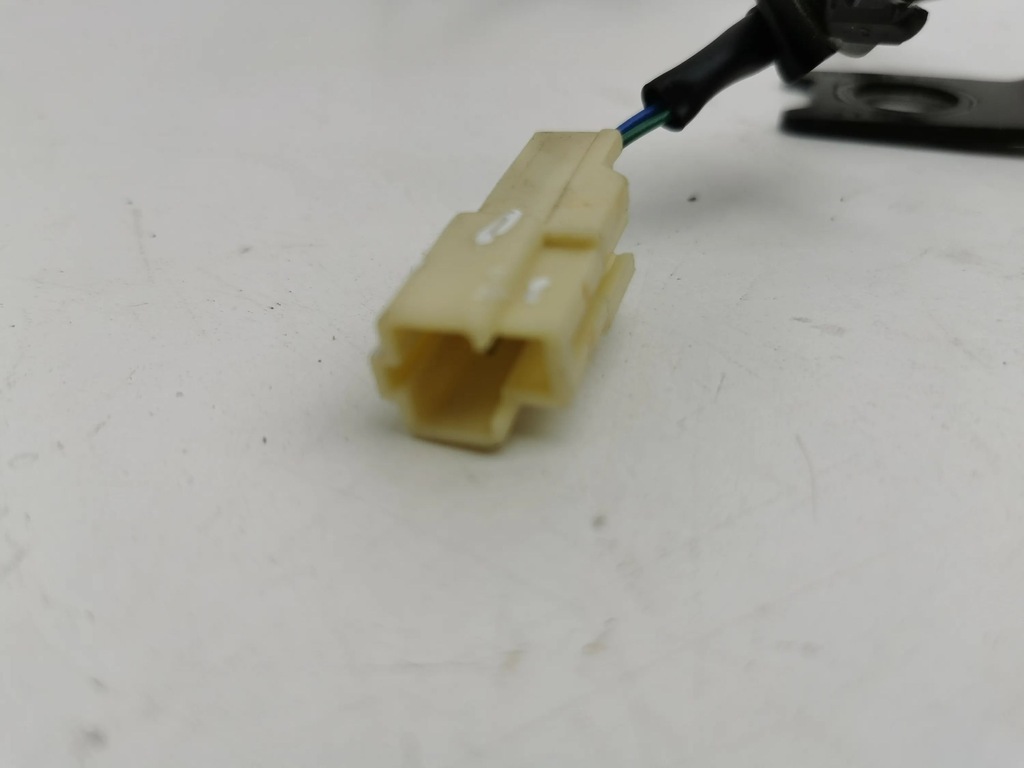 фото №6, Mitsubishi outlander 2015 пряжка передній поперечина безпеки