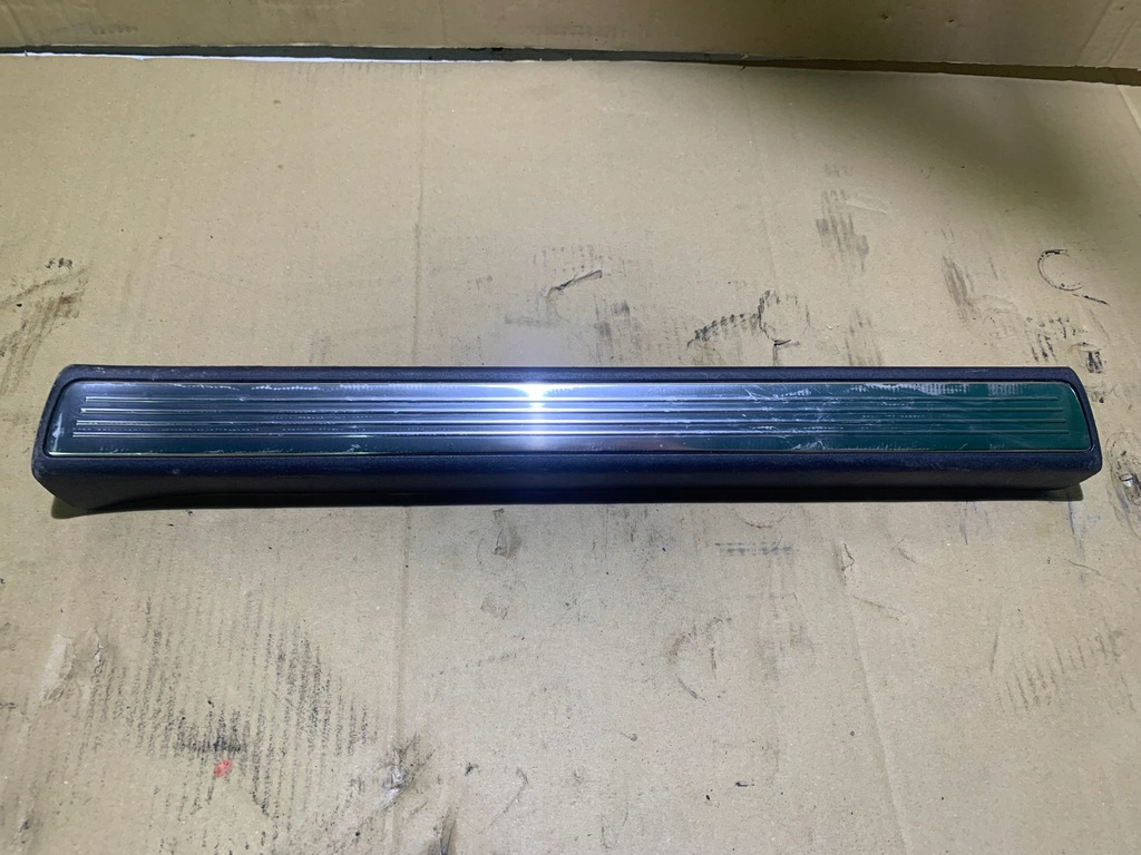 фото №1, Молдинг накладка поріг лівий перед mercedes w222