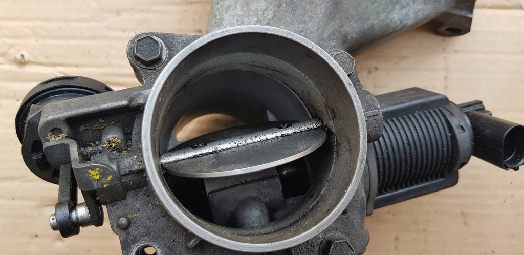 фото №7, Дроссельная заслонка egr renault espace laguna 8200056350