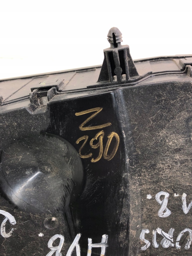 фото №14, Toyota auris ii 1.8 hyb коробка запобіжників 82662-02590