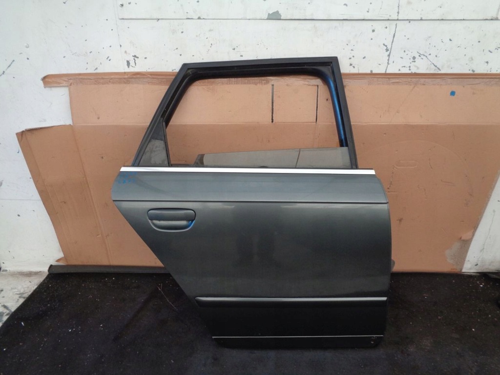 фото №6, Audi a4 b7 kombi дверь задние правое правый задняя lz7s