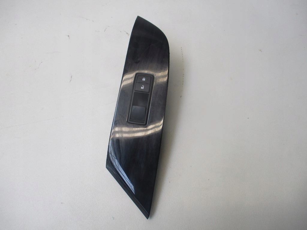 фото №1, Панель кнопка стекло дверь правый перед lexus rx450