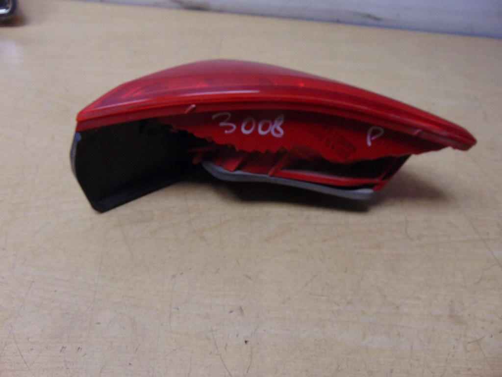 фото №11, Лампа правая задняя w крышка peugeot 3008 europa