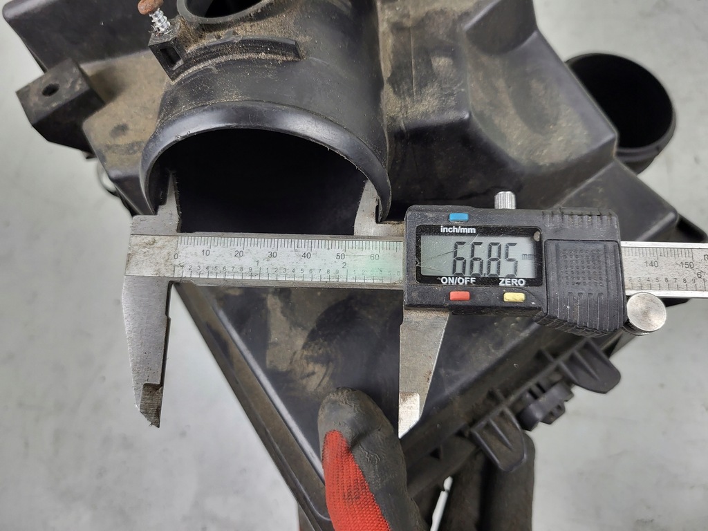 фото №7, Mazda 3 bl 11r mps mzr 2.3 disi turbo l3 корпус фильтра воздуха