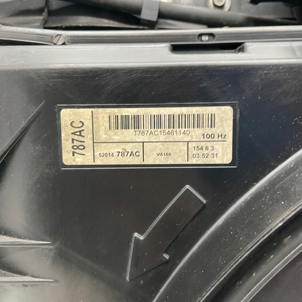 фото №5, Jeep grand cherokee wk2 3.0crd pas передний kompletny радиатор