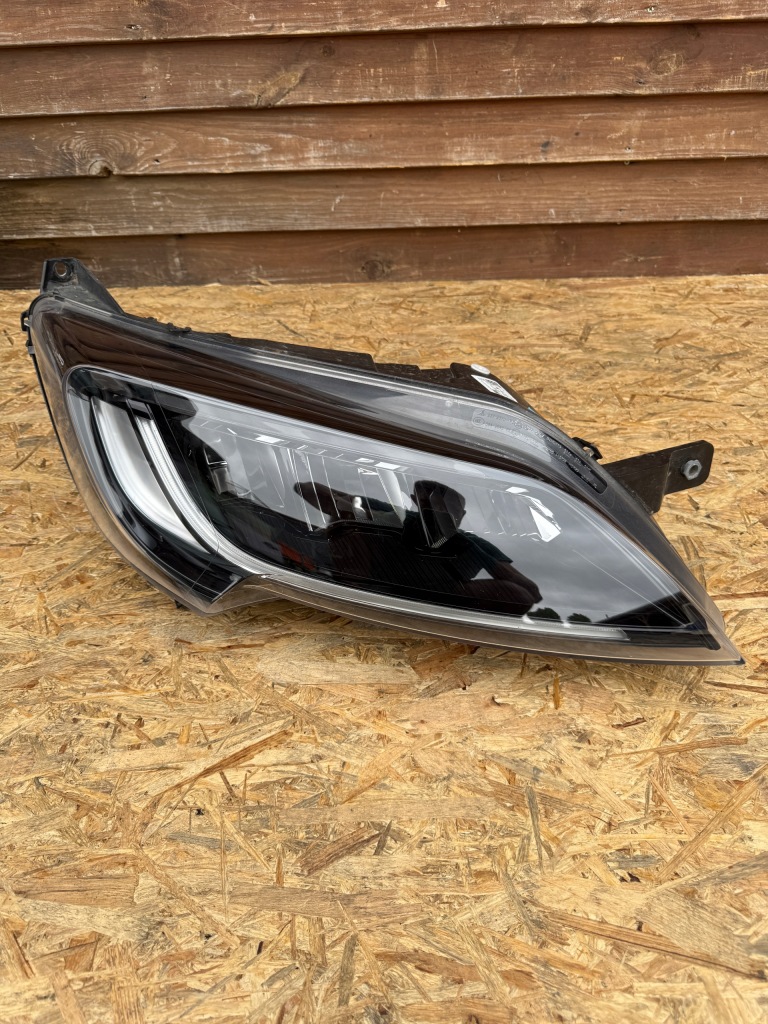 Купить Лампа правая передняя fiat ducato full led 00511409979