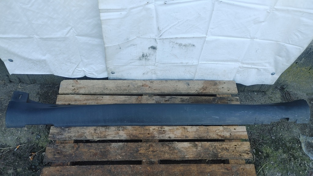 фото №1, Молдинг поріг права citroen c4 cactus 9801521780