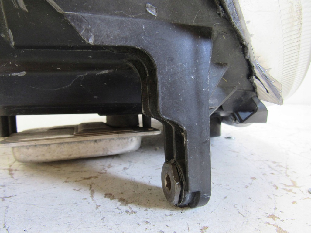 фото №14, Mercedes e w211 211 lift лампа права перед передня bi ксенон