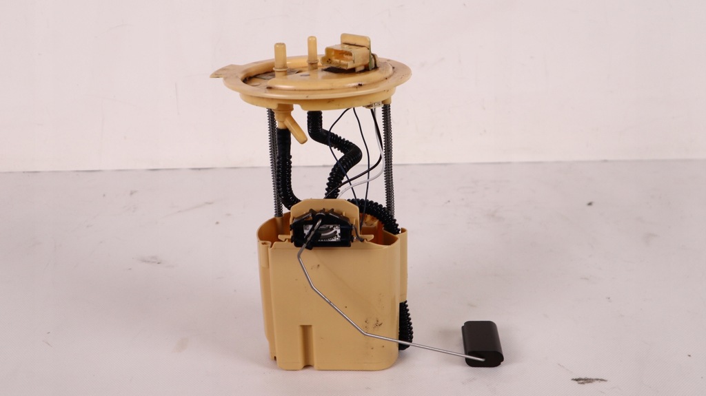 фото №1, Jeep compass ii 2.0 mtj 17- насос пального 52029647ab