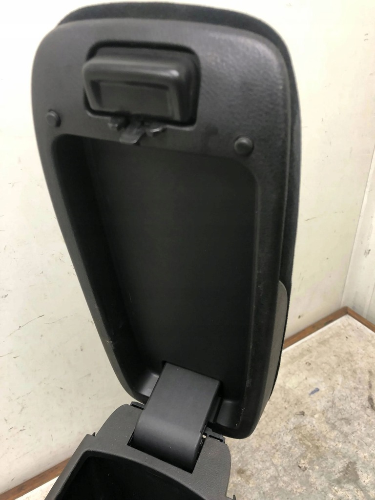 фото №6, Туннель подлокотник honda civic viii ufo 8340asmg