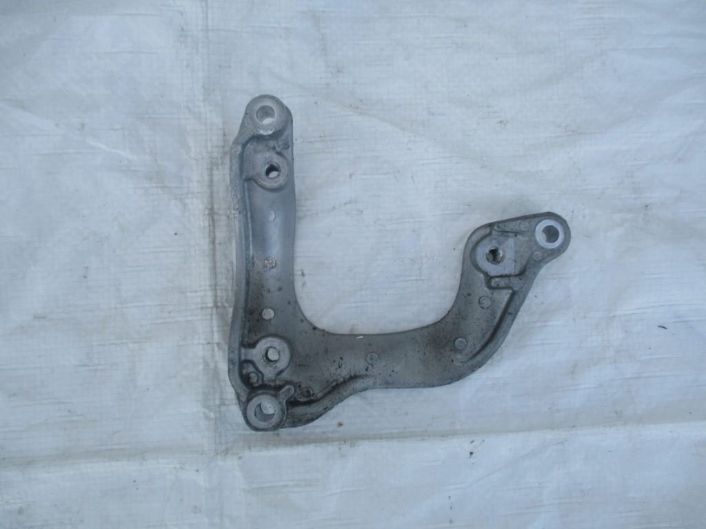 фото №1, Кронштейн кронштейн двигуна mitsubishi asx outlander iii