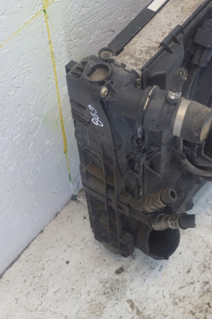 Радиатор вентилятор bmw e90 e91 2.0d Киев