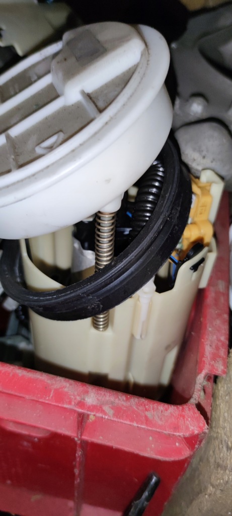 фото №5, Mercedes w211 w203 насос пального з бака cdi