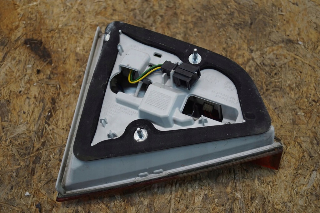 фото №13, Лампа правый задняя skoda superb ii lift sedan 3t5945094b